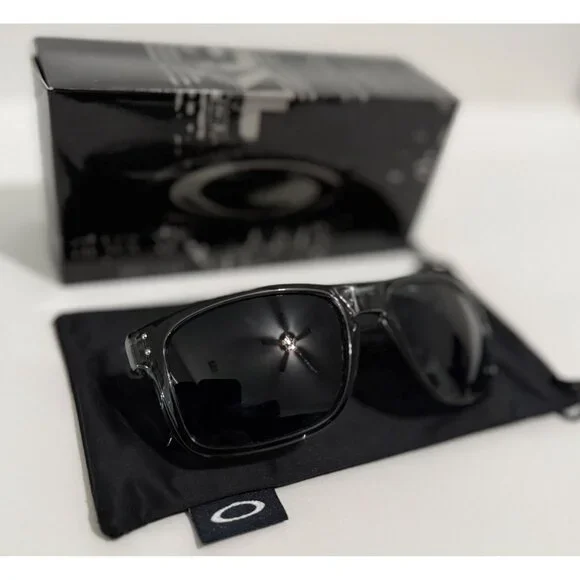 Oakley Holbrook Smoke Gray Frame 9102 Black Lenses - Picture 2 of 7